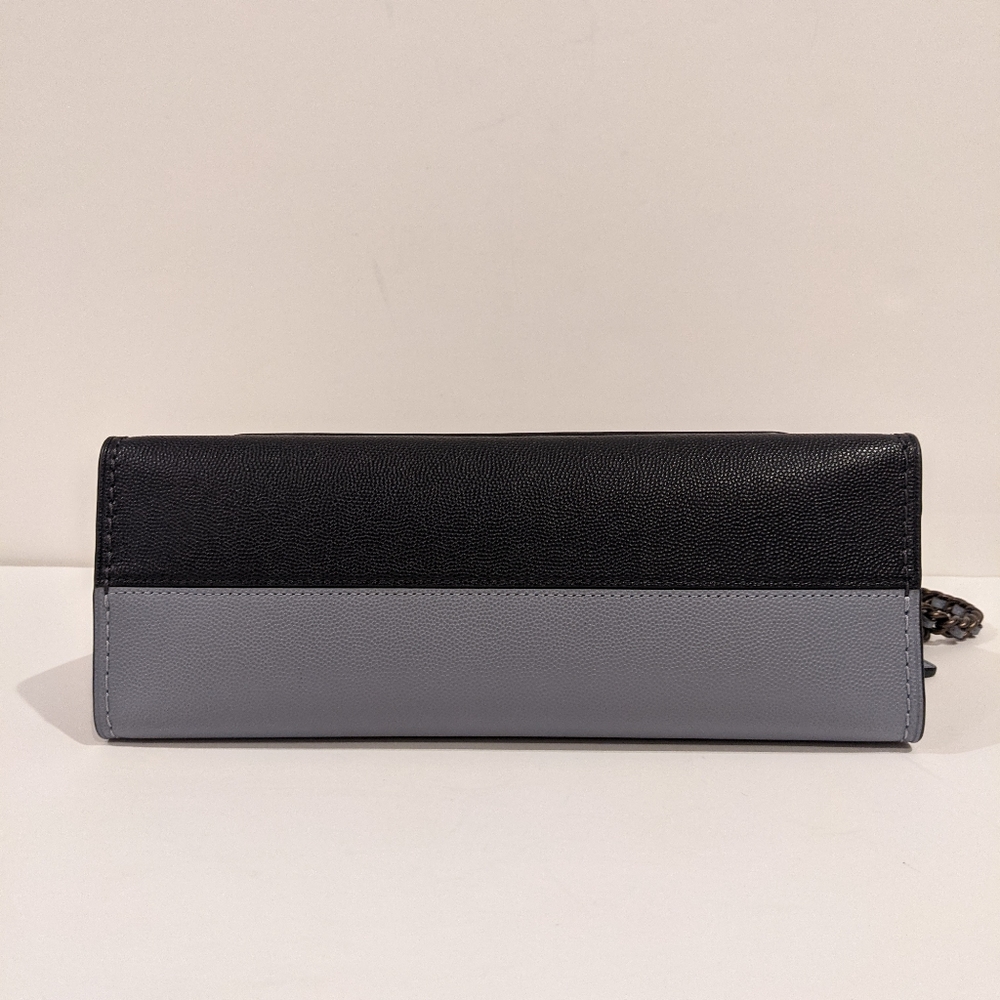 Coach Parker In Signature Leather With Rivets - Picture 6 of 11